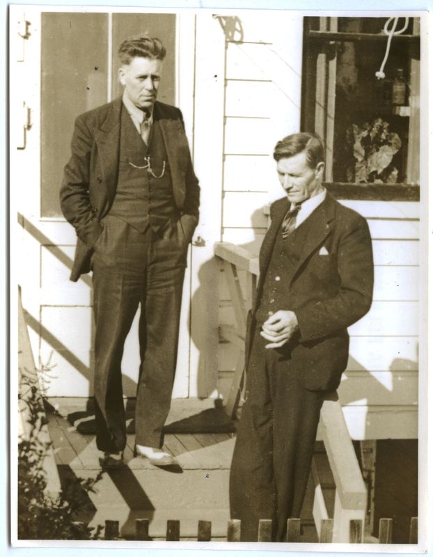 Thodur Einarsson and John Olafson, group portrait, photograph Thodur Einarsson and John Olafson, group portrait, photograph